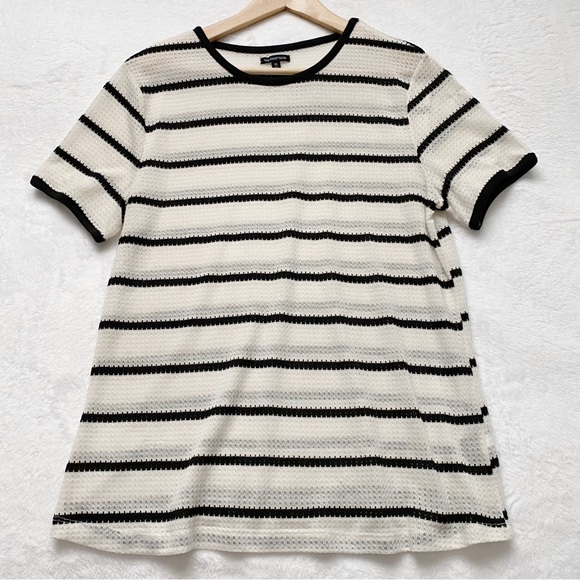 Black & White Semi Sheer Knit Top - Picture 2 of 9